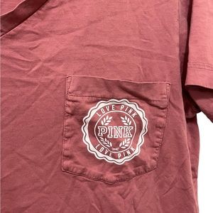 PINK BY VS LOGO POCKET TEE
